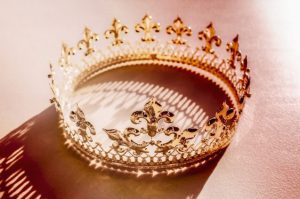 Queen's Jubilee activities - design your own crown!